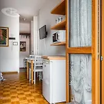 Domusmi Piccinni 21